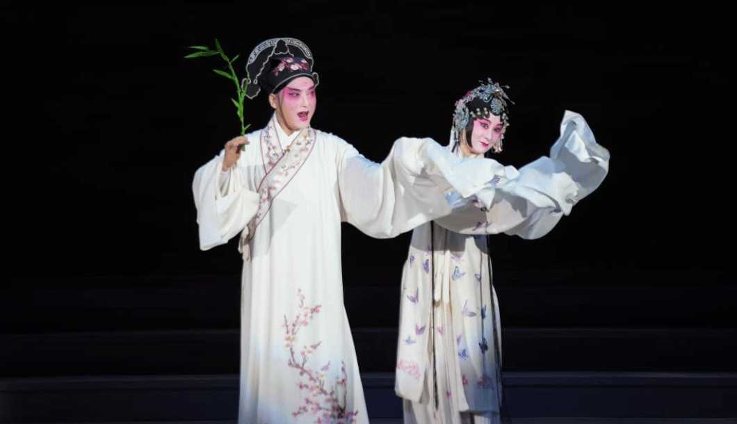 第十一届武汉“戏码头”中华戏曲艺术节开幕