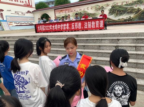 广西博白县：反邪教宣传进校园 筑牢校园御邪“防火墙”