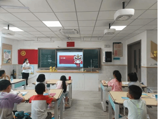 上海奉贤：反邪宣传进课堂  护航无“邪”助成长