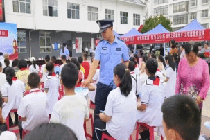 陕西汉滨区启动“反邪教警示教育进乡村”系列宣传活动