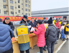 山东省日照市东港区奏响“平安迎春节，反邪赶年集”春节序曲