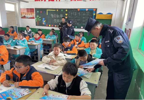 陕西渭南合阳县多方参与共赴法治之约 守护平安共筑反邪防线