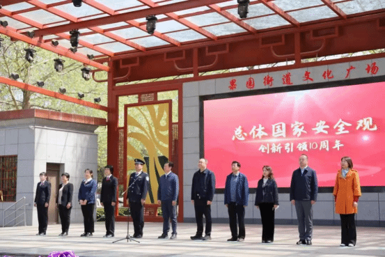 北京密云：“4·15”期间在果园街道文化活动广场开展反邪教警示宣传活动