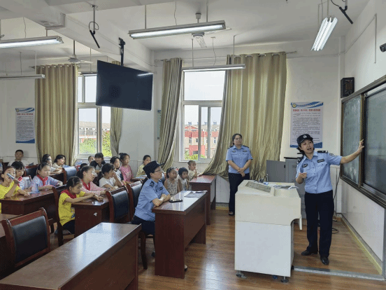 安徽滁州：新学期，新起点，反邪宣传进课堂