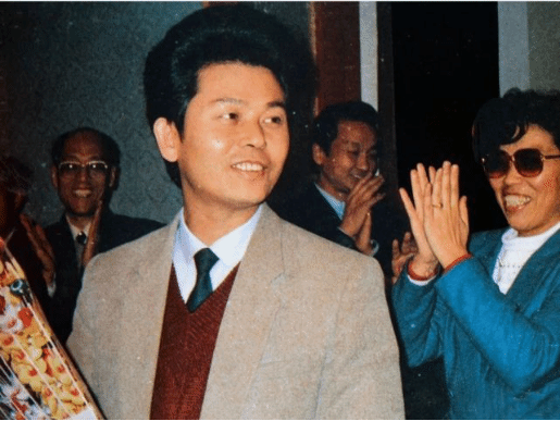 背景：从“特异功能者”到“神功大师” ——深度剖析“法轮功”邪教演变历程系列专稿（一）