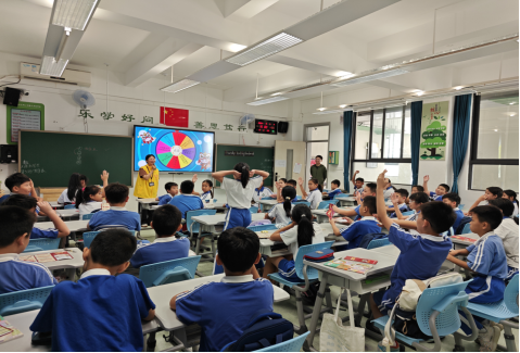 广东坪山：好玩又实用 多种趣味游戏助力反邪教宣传