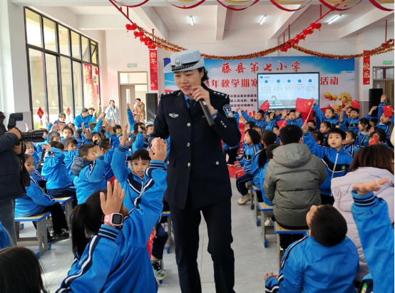 广西梧州：寒假安全“不放假”  静待学子春暖归