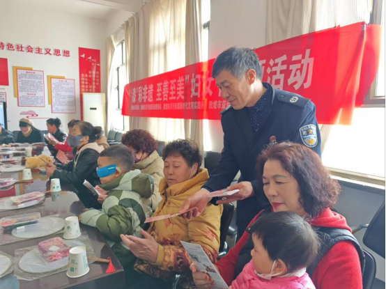 甘肃敦煌：女性识邪破迷障  科学焕彩迎三八