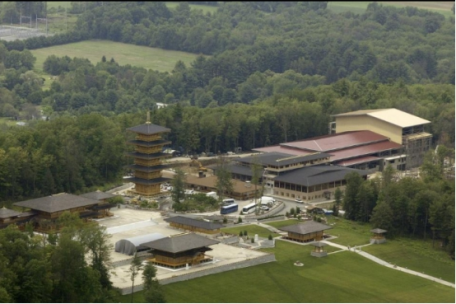 “法轮功”的老巢“龙泉寺”—— 一座充满着罪恶与谎言的炼狱