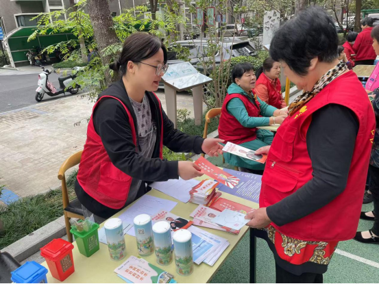 浙江杭州：春暖花开三月天  正是反邪好时节