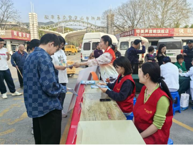 浙江杭州：拱墅区石桥街道开展就业服务与反邪宣传双护航行动