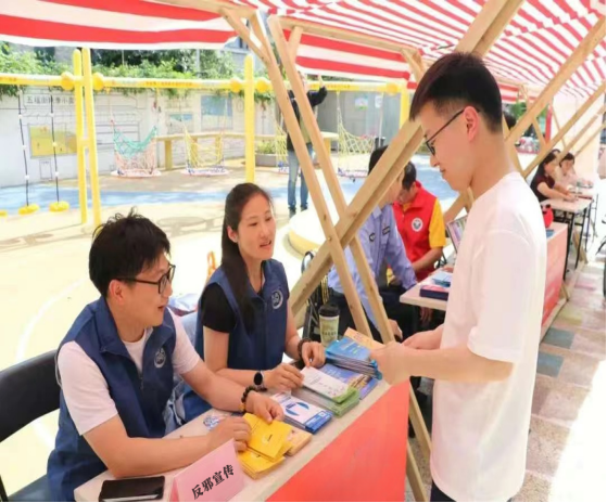 浙江义乌：依托全国“安全生产月”开展反邪教主题宣传活动