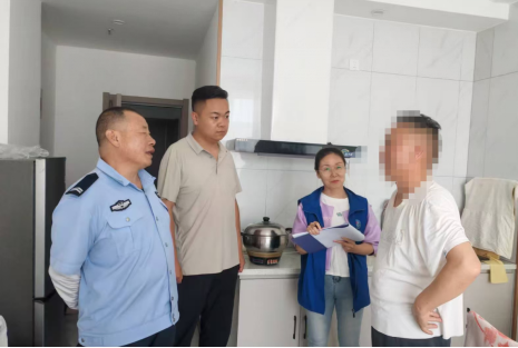 甘肃酒泉：入户走访强宣教 筑牢社区防邪网
