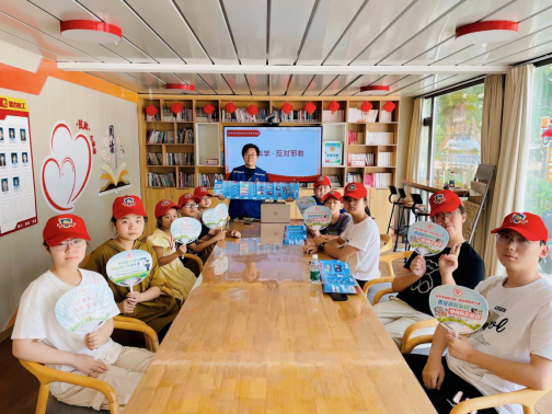 江苏南京：反邪宣传“不放假” “童心”协力筑平安