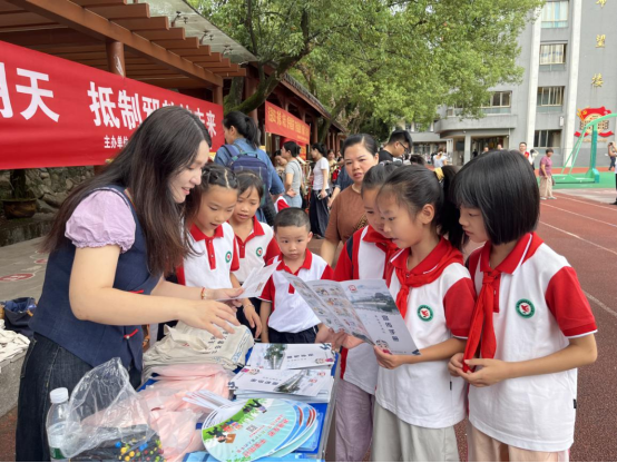 浙江丽水：开展“开学第一课”反邪教科普宣传活动