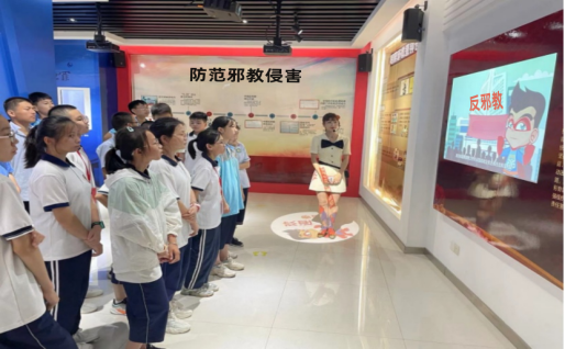 浙江义乌：“开学第一课”  师生参观反邪教警示教育基地