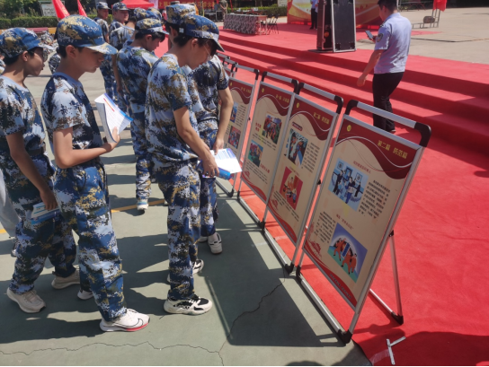 陕西西安:开学季深入开展“开学启程 无邪同行”反邪教警示教育进校园活动