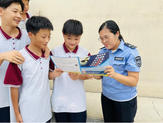 江苏连云港：聚焦覆盖重点领域 开启反邪宣传新篇章