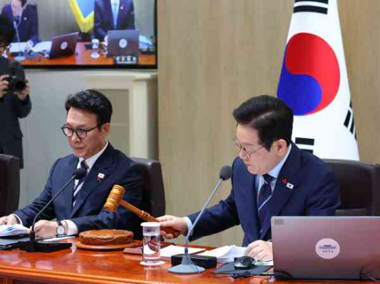 韩李在明总统严斥邪教组织干预政治，指示评估取缔“统一教”