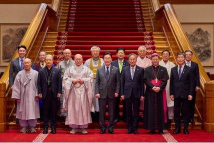 韩国政府与宗教界协同应对“统一教”等突出邪教问题——总统定调、总理部署，主流宗教界呼吁共同行动