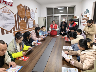 河南焦作：元宵佳节筑平安 反邪宣传护万家