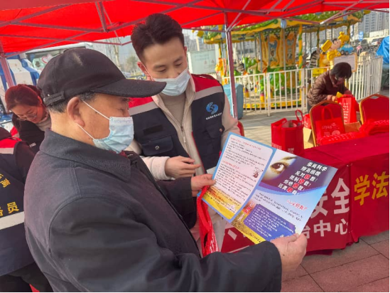 江苏连云港：普法护权益 反邪守民心——赣榆区借力消费者权益日开展反邪教集中宣传活动