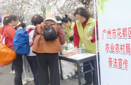 广东广州：春耕生产不放松 反邪警钟需长鸣