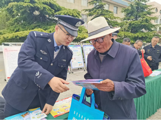 甘肃定西：警民联动筑防线反邪宣传护平安