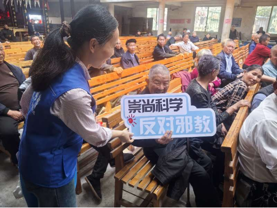 浙江黄岩：借全民国家安全教育日东风多维度开展反邪教宣传护平安