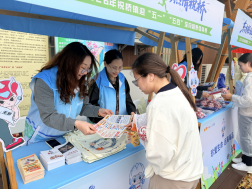 上海浦东：反邪教宣传嵌入全民健身场景
