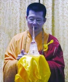 邪教头目吴泽衡罪有应得（图）