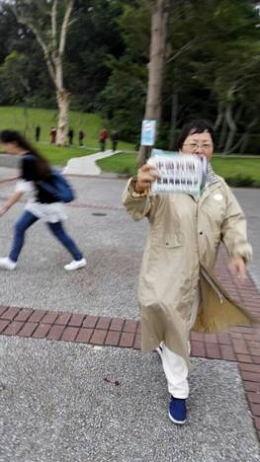 跳梁小丑的悉尼法轮功（图）