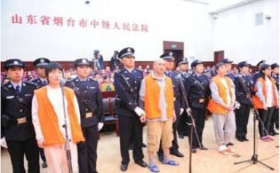血案还未远去 反思更应持续