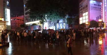 重庆利用广场“法制龙门阵”讲反邪教故事