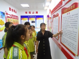 广西梧州市万秀区创新模式开展反邪教宣传