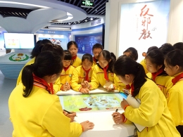 è´ºå·žå¸‚å…«æ­¥åŒºé¢å‘ä¸­å°å­¦ç”Ÿå¼€å±•åé‚ªæ•™å®£ä¼ 