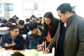 河池市卫校给学生布置寒假“反邪教作业”