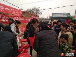 鹤壁市山城区开展迎新春反邪教宣传（图）