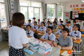 柳州市龙城中学开展反邪教教育