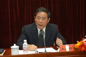 朱维群：法轮功不是宗教（图）