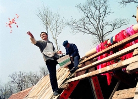 练法轮功使丈夫成了残疾人