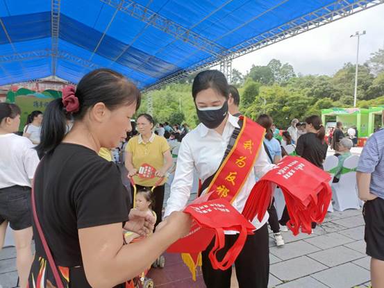 展销会宣传活动现场