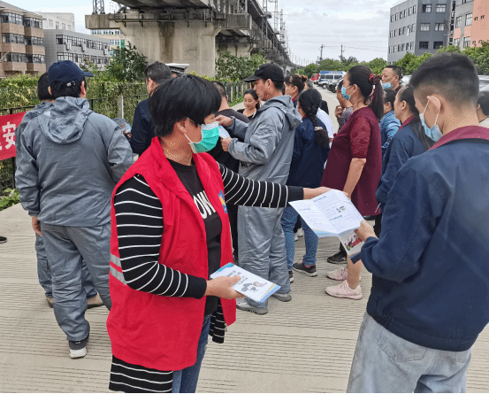 浙江北仑：反邪教宣传教育进企业