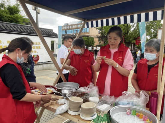 现场发奖励金！浙江杭州今天这场活动，超多人围观