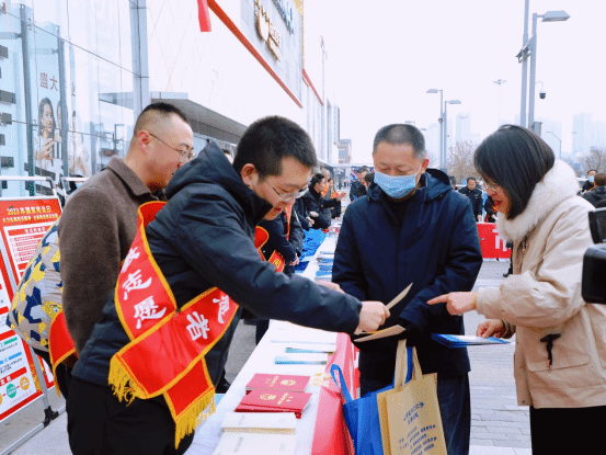 山西大同：崇尚科学 抵制邪教  “12·4”国家宪法日大力开展反邪教宣传活动