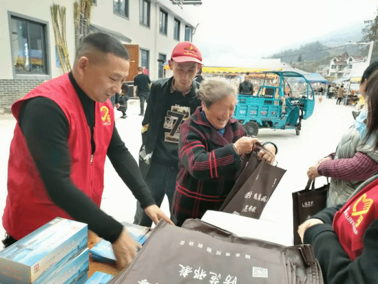浙江丽水以婺剧演出为契机开展反邪教宣传 