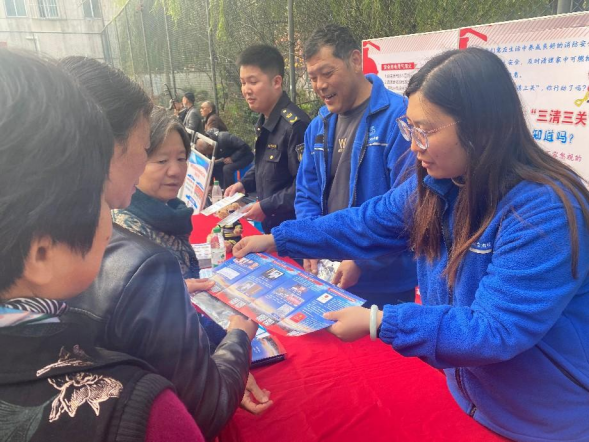 江苏昆山：千灯镇开展反邪教宣传活动