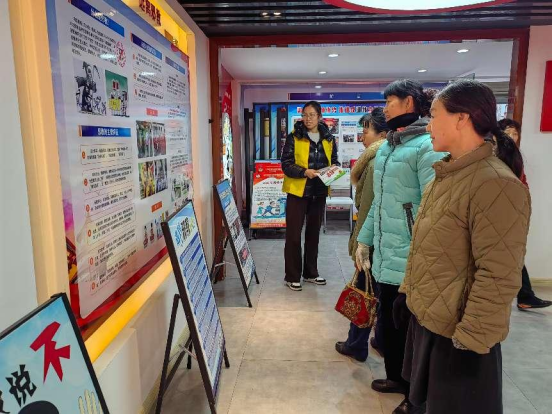 四川省成都市青羊区开展防邪宣传知识讲座
