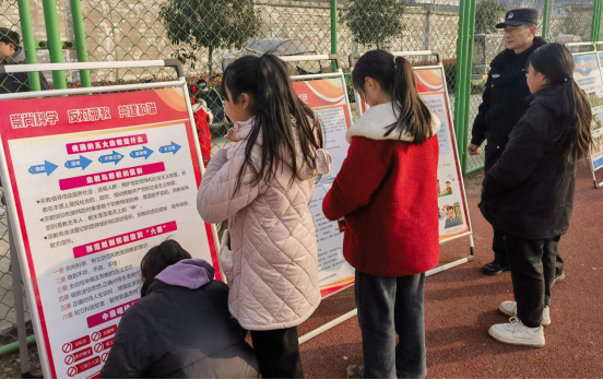 安徽颍上：春季反邪教宣传第一课有声有色