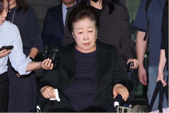 “统一教”头目韩鹤子因涉嫌违反《政治资金法》等多项罪名被逮捕